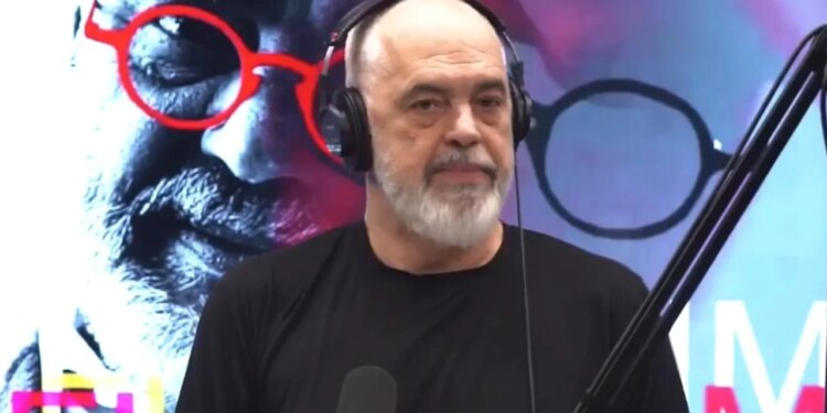 “Njoftova publikisht shqetësimin për maskaradën e sistemit gjyqësor në Hagë”/ Rama në podkastin “Flasim” për ish-udhehqësit e UÇK-së: Kërkesë ekstreme për 45 vjet burg.