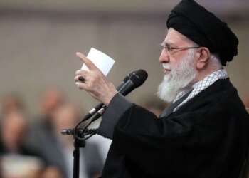 Ofensiva izraelite në Teheran: disa raketa u qëlluan afër zyrave të liderit suprem iranian, Reuters njofton se Khamenei është larguar nga kryeqyteti.