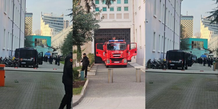 Opozita planifikon protesta, 1300 efektivë të policisë në gatishmëri pranë Kryeministrisë, forcat e rendit me autobotë uji.