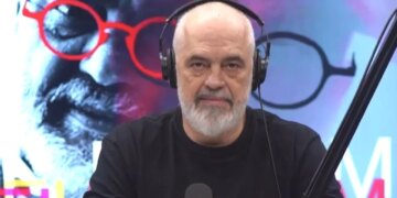 Pagat e gjyqtarëve, Rama në “Flasim”: Rritje të përhershme nuk është e mundur, mos pretendoni për gjëra të pamundura.