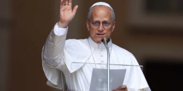 Papa Leo para Olimpiadës Dimërore apelon për paqe: Kërkon një “armëpushim Olimpik”.