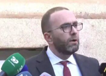 “Partia Socialiste nuk e pranoi kërkesën e SPAK për heqjen e imunitetit të Ballukut”, thotë Bardhi pas mbledhjes te ‘Mandatet’: Po bllokohet drejtësia.