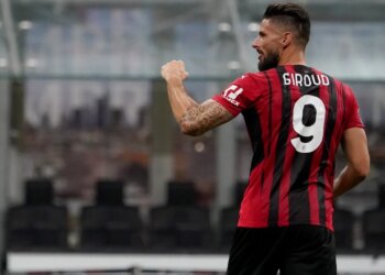 Pas Giroud, askush tjetër nuk e ka justifikuar veshjen e numri 9 te Milani, një mallkim që duket se vazhdon…