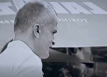 Pasqyra e brendshme: Shkëlqimi, rënia dhe… ringritja e Gerond Meçes në “tortën AKSHI”, tendera miliona euro me flamur të kuq.