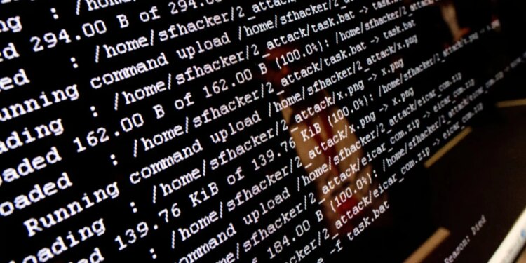 "Predator”: Gjykata greke shqipton 128 vite burg për skandalin e përgjimeve.