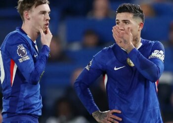 Premier League: Chelsea pëson një humbje të papritur, “Blutë” mposhten nga Leeds në kampionat.