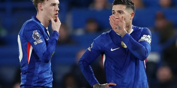Premier League: Chelsea pëson një humbje të papritur, “Blutë” mposhten nga Leeds në kampionat.