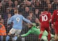 Premier League: Manchester City mposht Liverpoolin dhe e ndan diferencën prej 6 pikësh nga Arsenali.