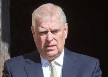 Princi Andrew, akuza të tjera: Udhëtime dhe masazhe financuar nga taksapaguesit.