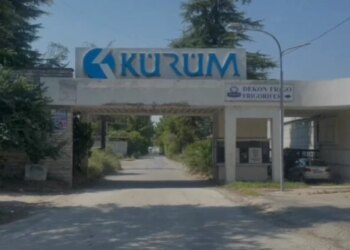 Prokuroria heton Kompaninë Kurum dhe Sokolaj për shkak të njohjes së plotë mbi rrezikshmërinë e mbetjeve, si i fshehën ato për t’i eksportuar jashtë Shqipërisë.