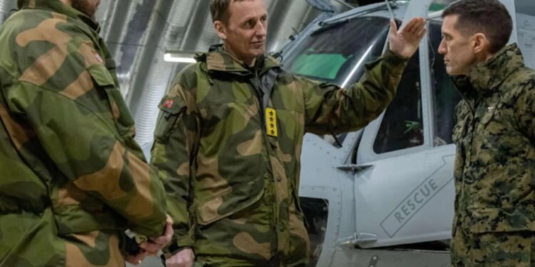 “Pushtimi i Rusisë nuk është i shkartuar” / Gjenerali norvegjez paralajmëron: Një ofensivë mund të fillojë për të mbrojtur kapacitetet bërthamore.