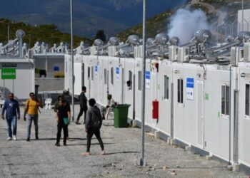 Qeveria greke punon për një plan të ri për menaxhimin e migracionit, duke sjellë ndryshime të pritura.