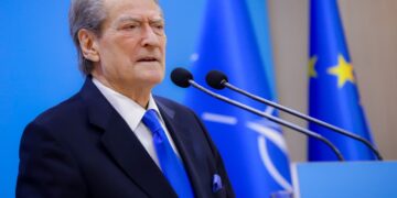 “Ramës i është ndaluar aktiviteti në Bruksel”, Berisha fton qytetarët për një protestë masive: ‘Do të jetë një uragan shprese’