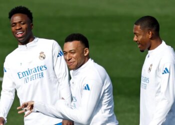 Real Madrid dhe Kylian Mbappe krijojnë tension para ndeshjes me Benfican.