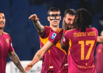 Roma triumfon ndaj Cremoneses, mban vendin e katërt dhe e largon Juventusin me 4 pikë.