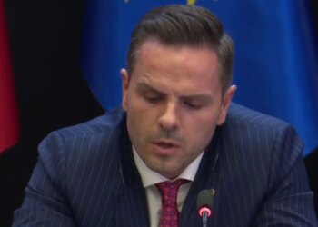 Rrëshqitja e dherave në segmentin Përrenjas-Librazhd, drejtori i ARRSH: Nuk mund të jap një datë për përfundimin e ndërtimit të rrugës së re.