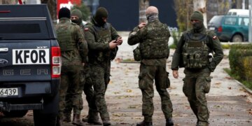 SHBA rishikon angazhimin në KFOR, kërcënim për stabilitetin në Ballkan: tensionet shpërthejnë papritur