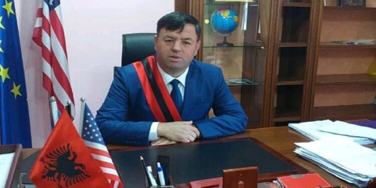 SPAK i dorëzon gjykatës çështjen për ish-Kryetarin e Bashkisë Memaliaj dhe tre ish-zyrtarë, detajohen akuzat.