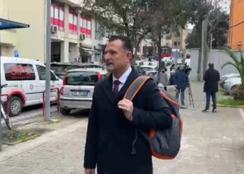 Seanca paraprake për Metën dhe Kryemadhin, avokati i ish-presidentit: Do të kërkojmë të hetohet pezullimi i akuzës për çështjen CEZ-DIA