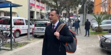 Seanca paraprake për Metën dhe Kryemadhin, avokati i ish-presidentit: Do të kërkojmë të hetohet pezullimi i akuzës për çështjen CEZ-DIA