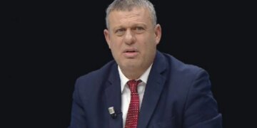 Shkëlqim Hajdari merr postin e Prefektit të Tiranës