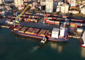 “Shkërdhimi nga Porto Romano”/ Ekspertët e mjedisit mbi mbetjet toksike të Kurum: Ruajtja në kontenierë nuk përbën zgjidhje të qëndrueshme