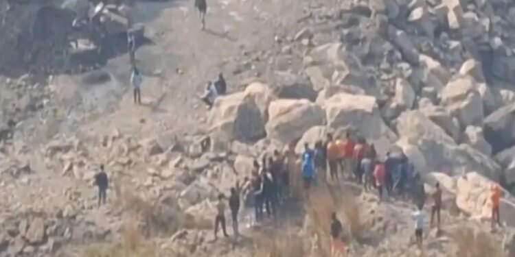 Shpërthim në një minierë jo të ligjshme në Indi, të paktën 18 minatorë vdesin