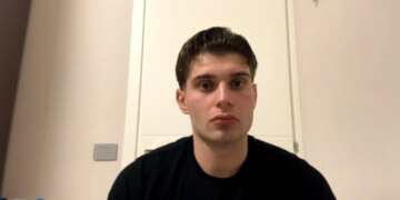 Shuarja e familjes shqiptare në Itali: “E kishin si qëllim shtëpinë, ishin të kënaqur që e arritën”, rrëfen për Top Story shoku i 22-vjeçarit: Darion dhe babai u gjetën me puls.