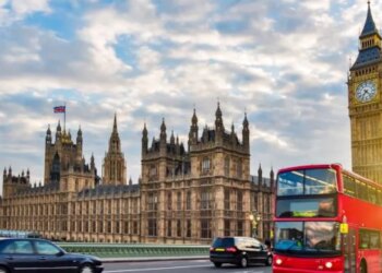 Sistemi i ri i migrimit në Mbretërinë e Bashkuar sipas njoftimit të ambasadës britanike hyn në fuqi sot.