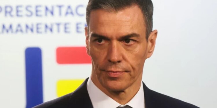 Spanja njoh legalisht statusin e 500 mijë emigrantëve pa dokumente, ndërsa kryeministri Sanchez reagon ndaj kritikave: Kur u shëndrua empatia në diçka ekstremiste?