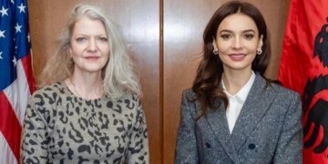 Spiropali zhvillon një takim me zv.sekretaren Amerikanë të Shtetit: Dialog për çështje me rëndësi për Shqipërinë.