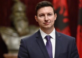 Studentët kërkojnë provimin e jurisprudencës në gjuhën shqipe, Denion Meidani: Problematika është adresuar në disa nivele.