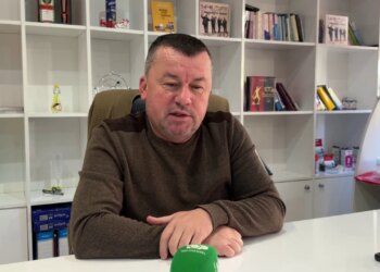 Ta huajt vizitojnë Vlorën, rriten kërkesat për punësim dhe qëndrim. Kryesisht, ata vijnë nga Italia, Ukraina dhe India.