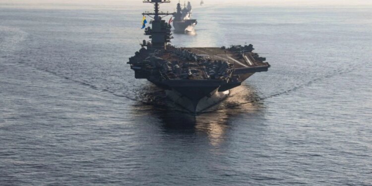 Tensionet ndërmjet SHBA-së dhe Iranit, aeroplanmbajtësja më moderne arrin në ujërat e Lindjes së Mesme.