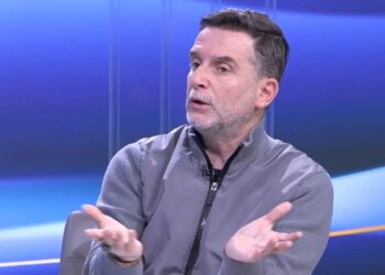 “Tirana nuk mund të trajtohet si një trofe me qëndrim ‘hajde se do ta fitojmë’, Braçe në ‘Shqipëria Live’: Kryeqyteti kërkon një transformim të thellë në mënyrën e qeverisjes.”