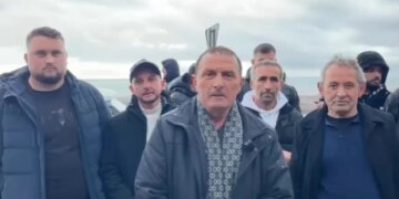 "Tokën nuk do ta dorëzojmë kurrë"/ Konflikti mes banorëve të Rrjollit dhe policisë vazhdon: E kemi pronën me dokumente.