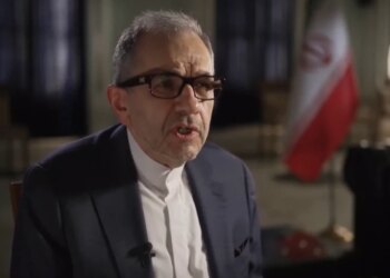 "Topi është në territorin amerikan" / Irani tregon gatishmëri për të bërë kompromise në bisedimet për marrëveshjen bërthamore me SHBA, duke kërkuar heqjen e sanksioneve.