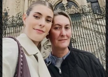 Tragjedia në botën e modës: Modelja 21-vjeçare e Versace-s, vajza e ish-futbollistit të njohur, gjenet e vdekur në banesën e saj në Spanjë.