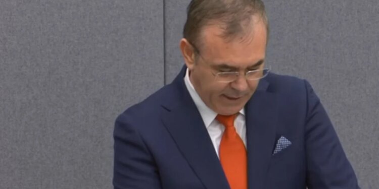 “UÇK si ushtri çlirimtare, jo si parti politike”, Selimi nga Haga: Akuzat kundër nesh, të pabaza