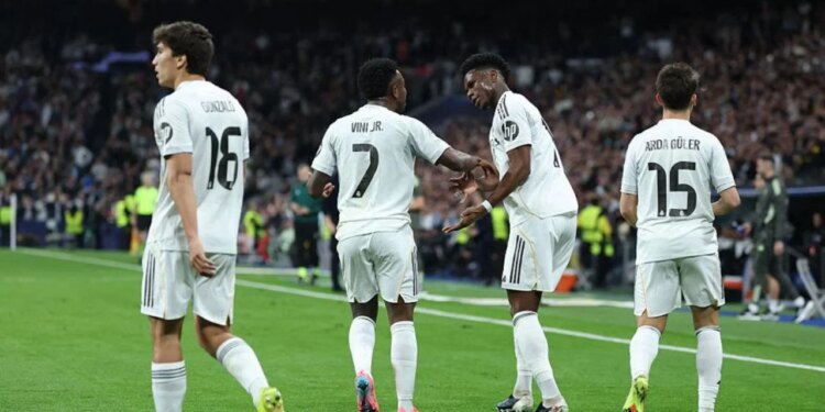 VIDEO/ Reali kualifikohet për raundin tjetër, Galaktikët triumfojnë ndaj Benficës edhe në 'Santiago Bernabeu'