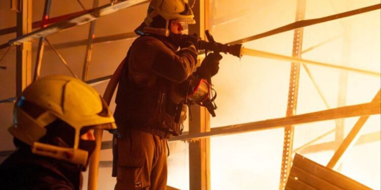 Video/ Sulmi me dron në jug të Ukrainës rezulton me të paktën një viktimë