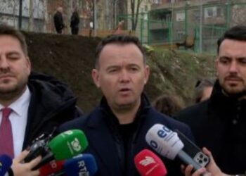 Vrasjet e shqiptarëve nga grupi serb "Roja e Urës": Mitrovica nderon përkujtimin e datës 4 shkurt.