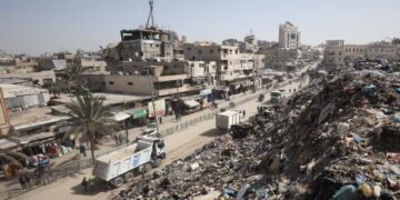 Zyrtarët e Trumpa njoftojnë ndërtimin e një baze ushtarake në Gaza, që do të shtrihet në mbi 350 hektarë dhe do të akomodojë 5,000 ushtarë.