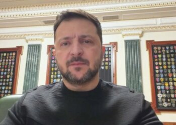 ‘Rusia sulmon Ukrainën me 400 dronë dhe 40 raketa’, Zelensky kërkon rritje të asistencës për mbrojtjen ajrore