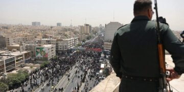 20 persona ndalohen në Iran nën dyshimin se kanë ndarë informacione për vendndodhjet ushtarake të Izraelit.