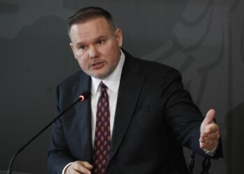 “Afati për këtë javë po përfundon”/ Ministri Demo lidhur me Reformën Territoriale: Disponojmë kushtet e nevojshme për një reformë efektive.