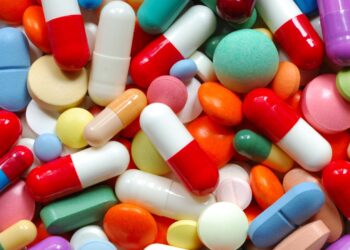 "Antibiotikët mund të kenë efekte negative" / Hulumtimi: Ndikimi në mikrobiomën e organizmit deri në 8 vjet pas përdorimit.