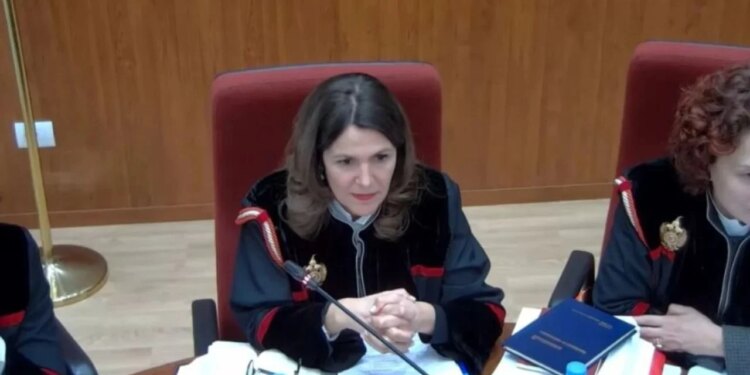 Apeli i GJKKO-së shqyrton ankimimin për pezullimin nga detyra të Belinda Ballukut më 9 mars.