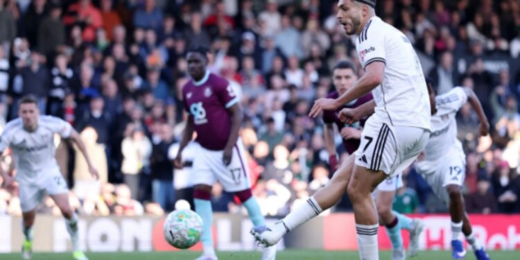 Armando Broja mbetet në pankinë, Burnley humb në Londër përballë Fulhamit