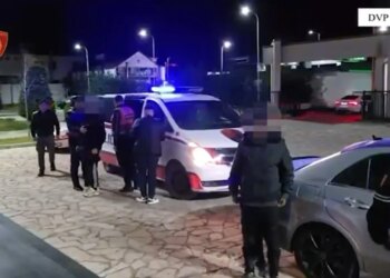 Arrestohet 27-vjeçari në Koplik për ndihmën dhënë emigrantëve në kalimin e paligjshëm të kufirit